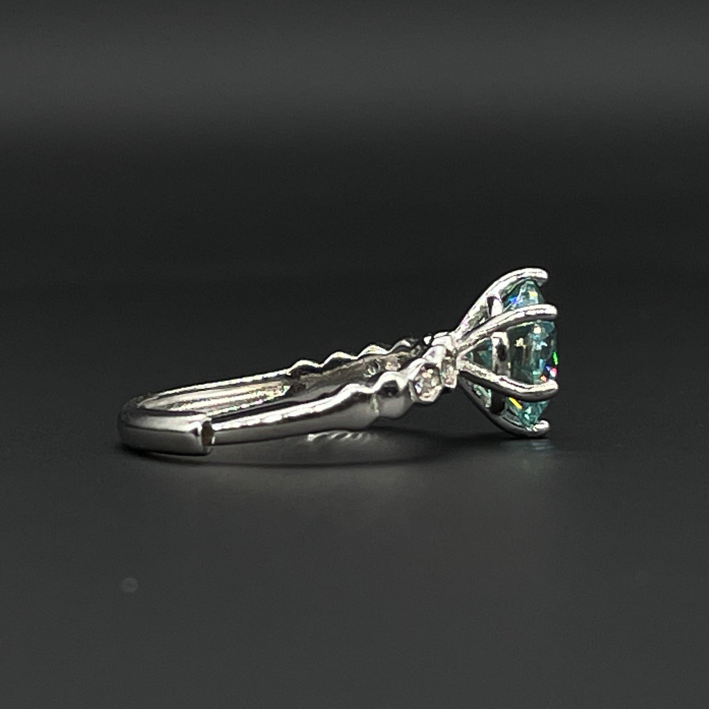 Ring | Moissanite (2.0ct)