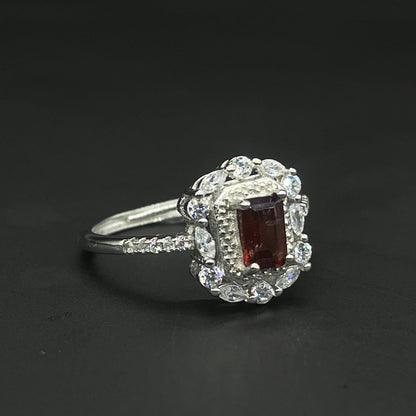 Ring | Garnet
