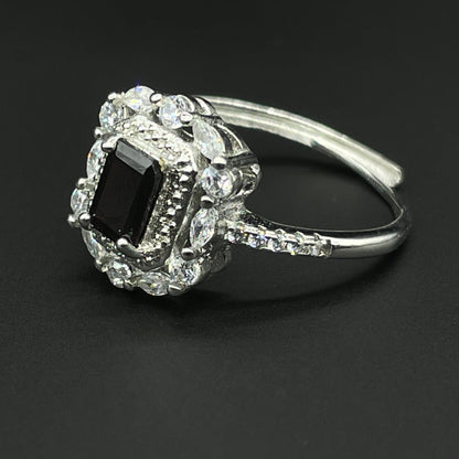 Ring | Garnet - Deep Red