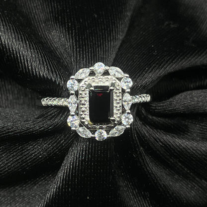 Ring | Garnet - Deep Red