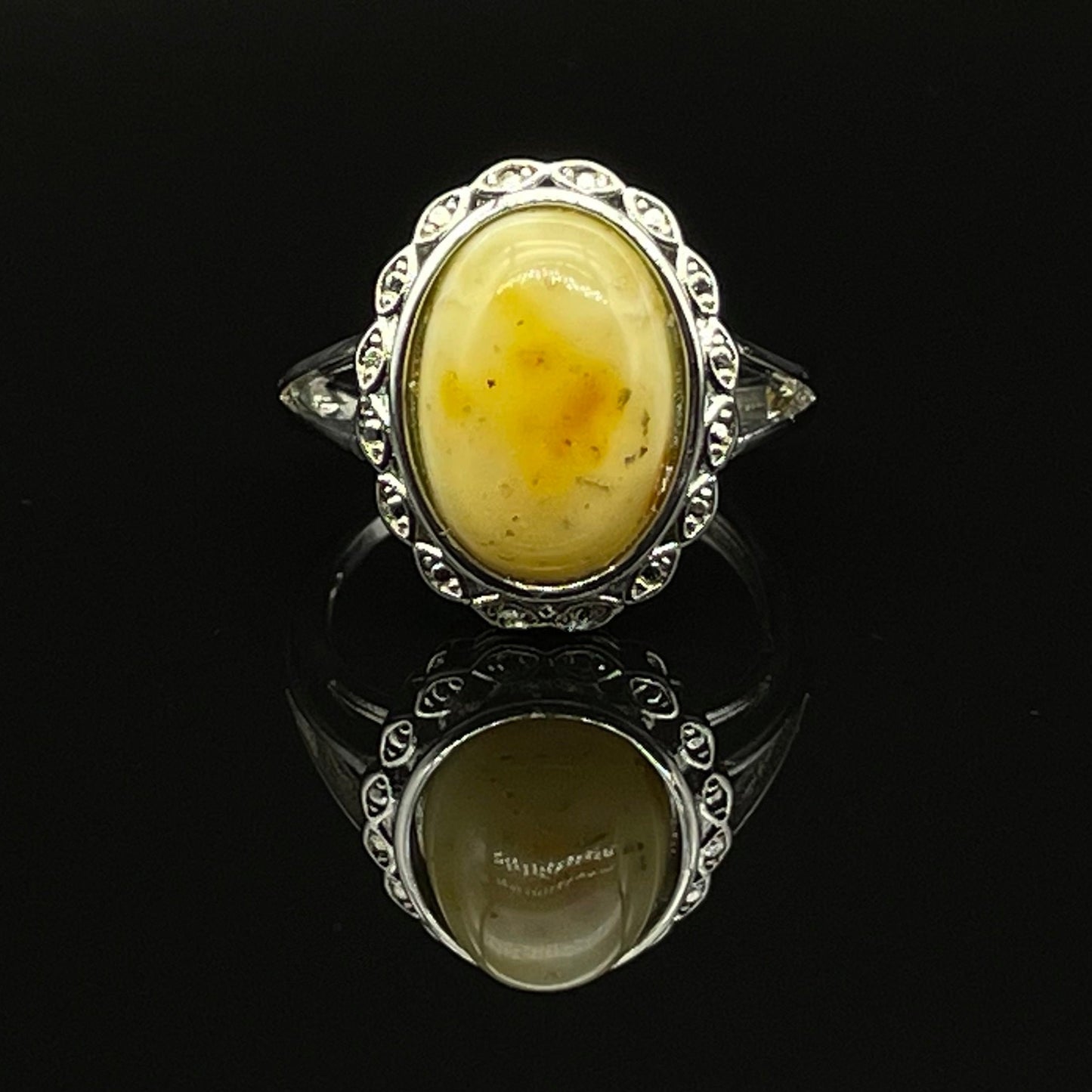 Ring | Ancient Amber