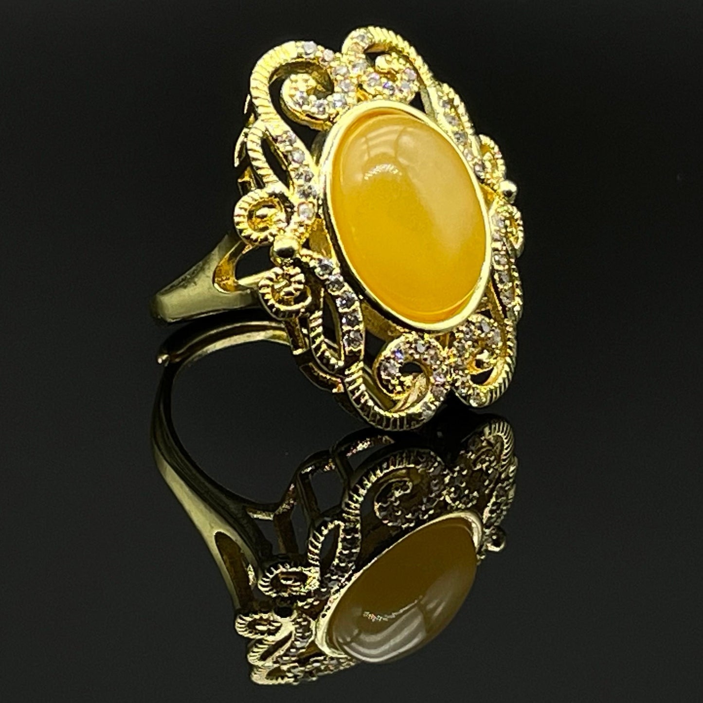 Ring | Ancient Amber