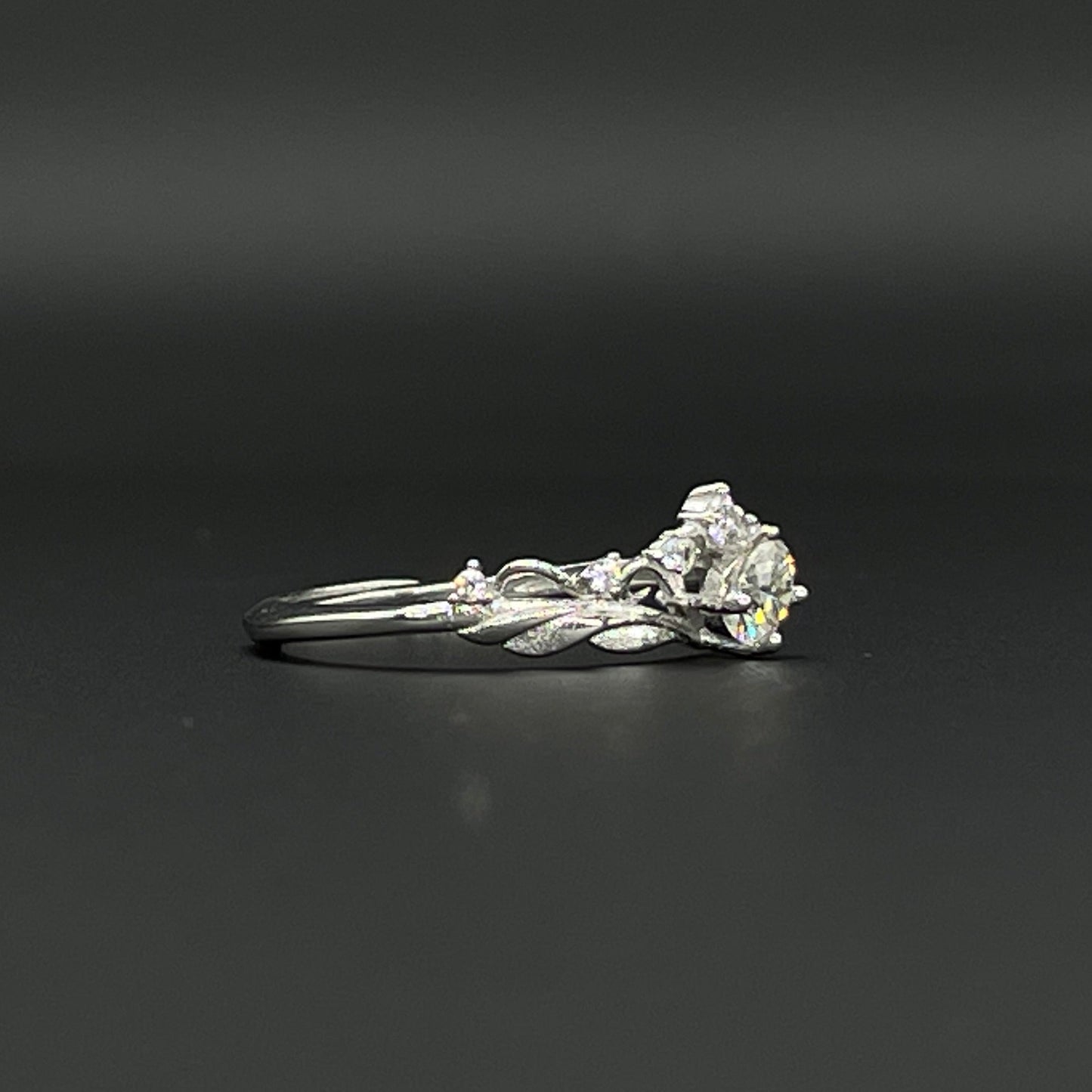 Ring | Moissanite (0.3ct)