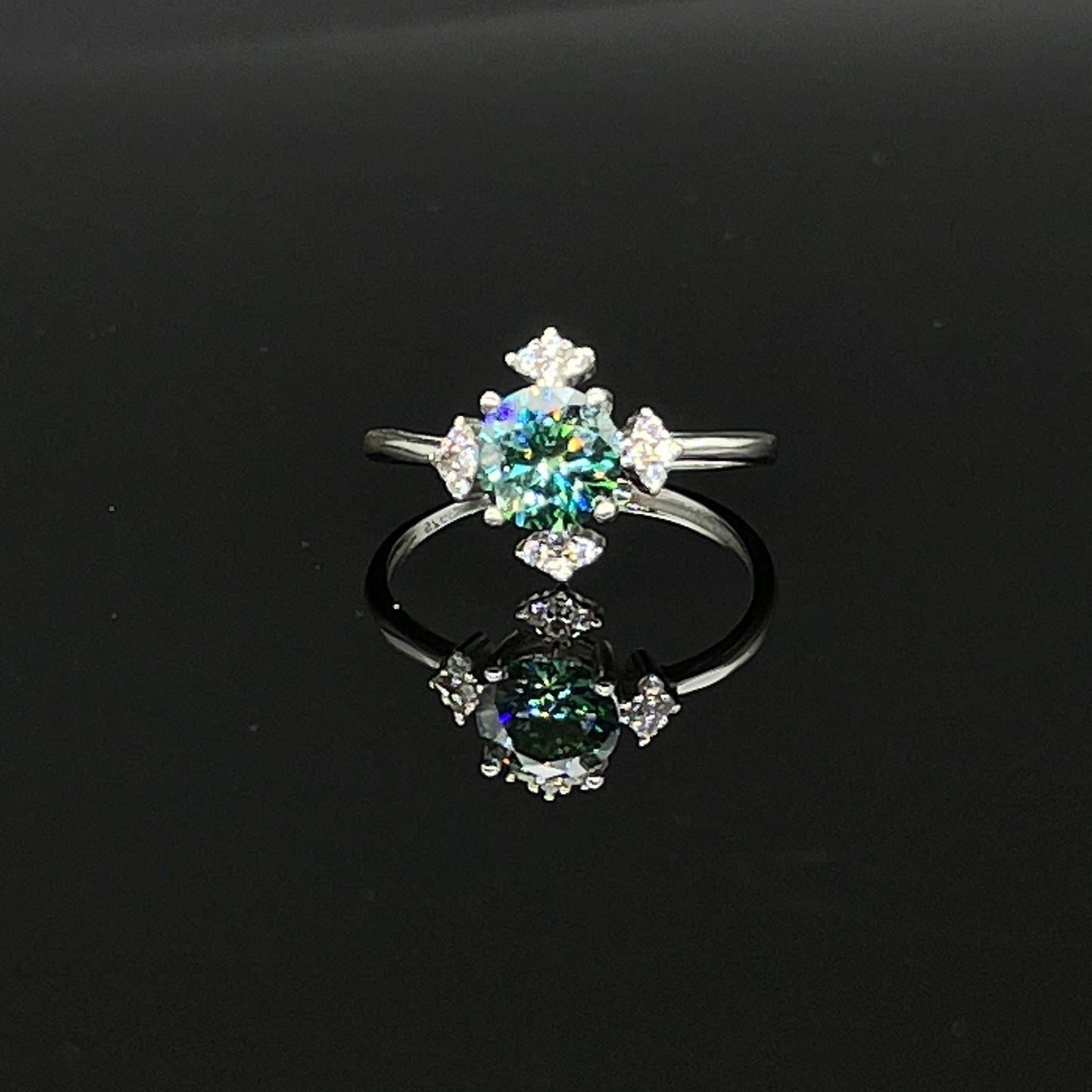 Ring | Moissanite (1.0ct)