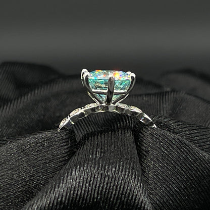 Ring | Moissanite (2.0ct)