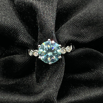 Ring | Moissanite (2.0ct)